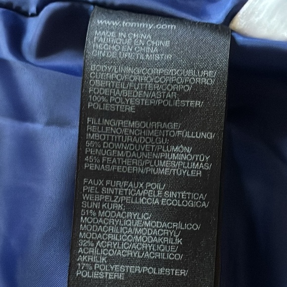 Tommy Hilfiger Down filled puffer blue women’s jacket with hoodie Sz S - Picture 6 of 6